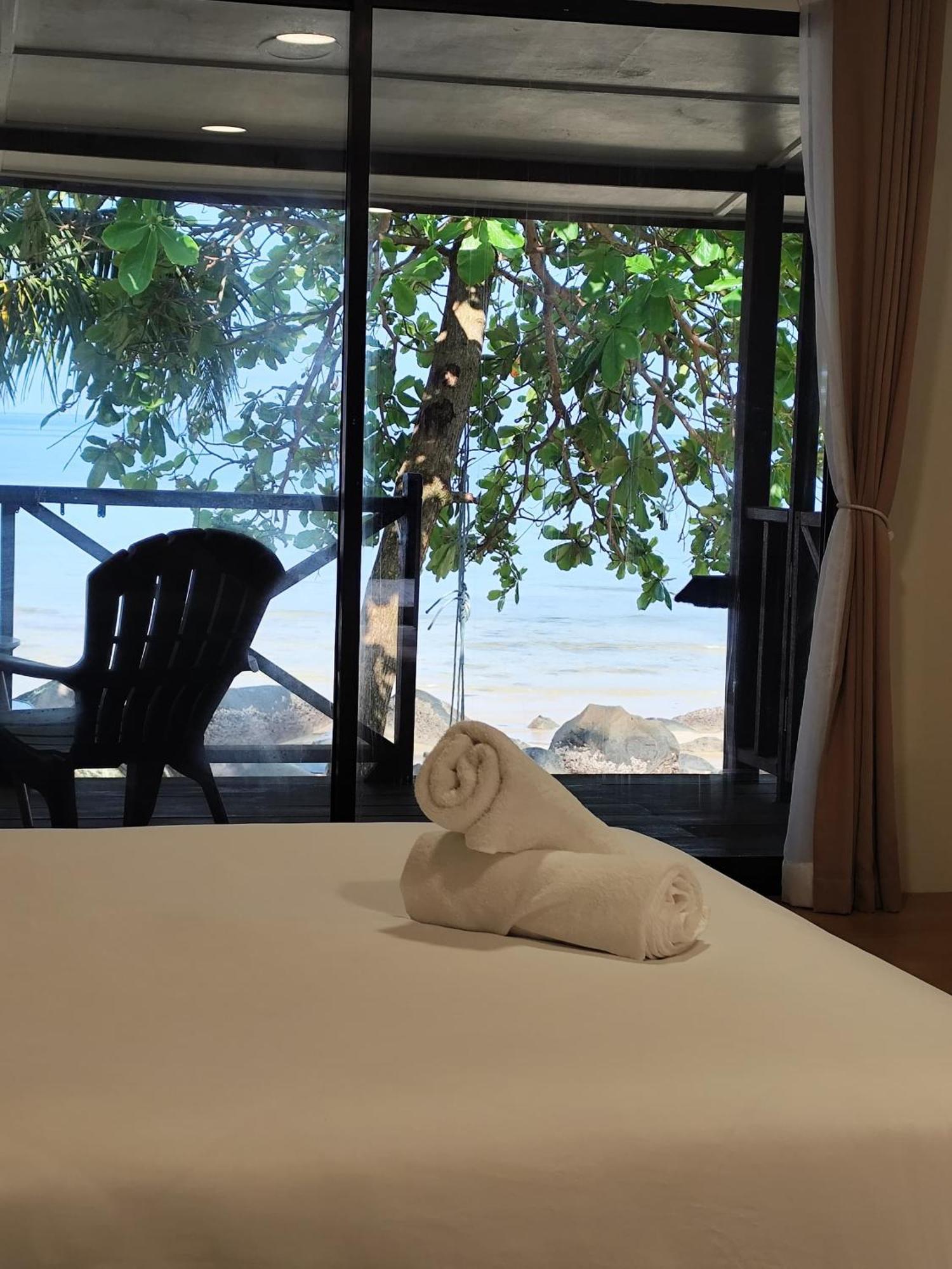Home Away Tioman Island Kampung Genting ภายนอก รูปภาพ